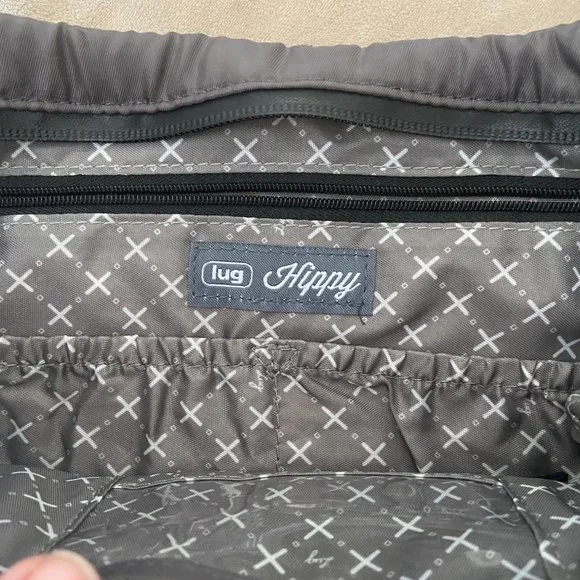 Lug Hippy - Picture 2 of 5